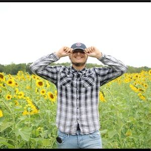 Meet your Posher, Avril